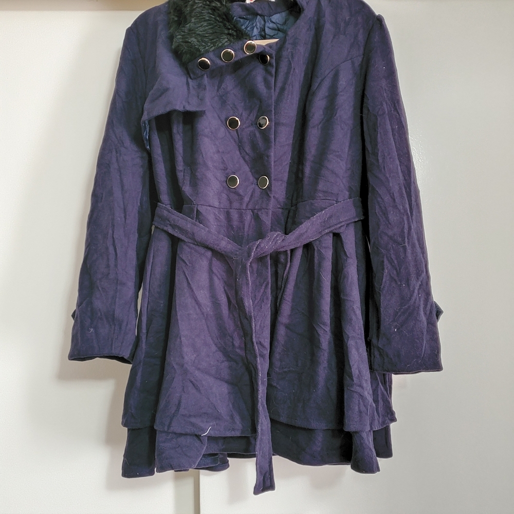 Vintage inspired belted swing peplum coat